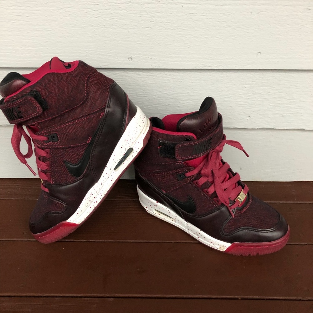 Nike Air Sneakers High Top Revolution Sky London 8
